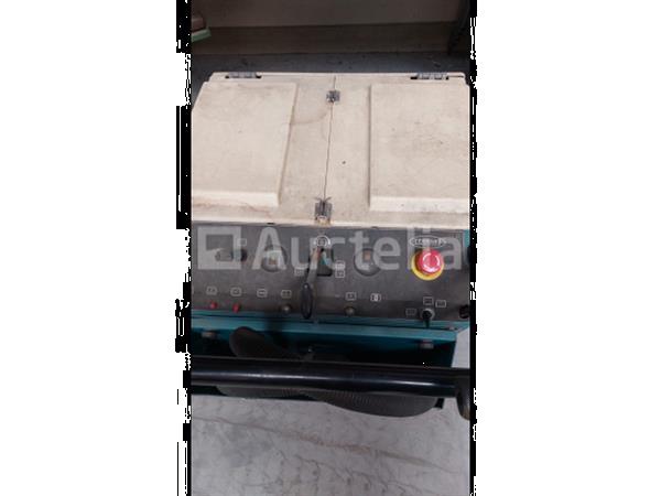 Grote foto tennant 186 schrobmachine kuismachine doe het zelf en verbouw ijzerwaren en bevestigingsmiddelen