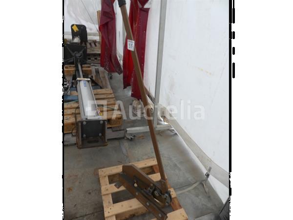 Grote foto plaatsschaar doe het zelf en verbouw ijzerwaren en bevestigingsmiddelen