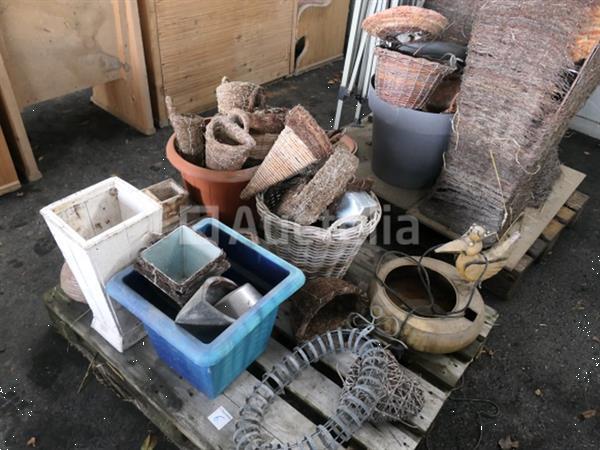 Grote foto decoratie diverse plastic potten tuin en terras overige tuin en terras