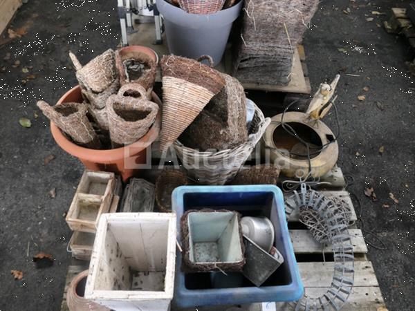 Grote foto decoratie diverse plastic potten tuin en terras overige tuin en terras