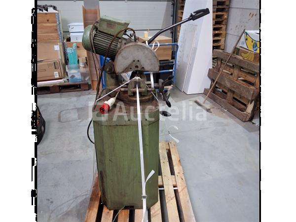 Grote foto bewo afkortzaagmahchine metaal doe het zelf en verbouw ijzerwaren en bevestigingsmiddelen