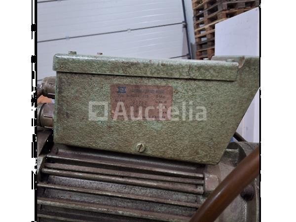 Grote foto bewo afkortzaagmahchine metaal doe het zelf en verbouw ijzerwaren en bevestigingsmiddelen