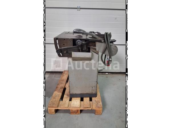 Grote foto c g metaalzaagmachine doe het zelf en verbouw ijzerwaren en bevestigingsmiddelen