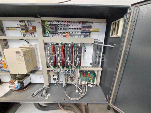 Grote foto freestafel freesmachine multicam 5000 series doe het zelf en verbouw ijzerwaren en bevestigingsmiddelen