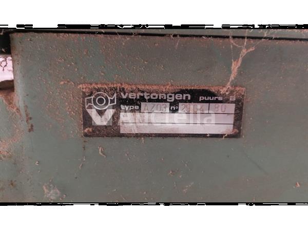 Grote foto vertongen paneelzaag met voorritser doe het zelf en verbouw ijzerwaren en bevestigingsmiddelen