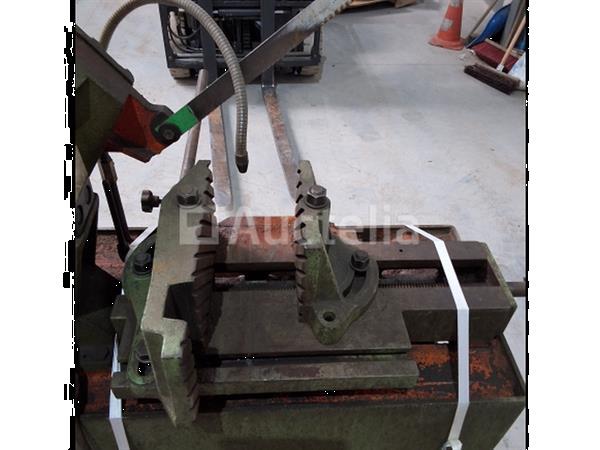 Grote foto beugelzaag metaalzaagmachine bress 220 doe het zelf en verbouw ijzerwaren en bevestigingsmiddelen