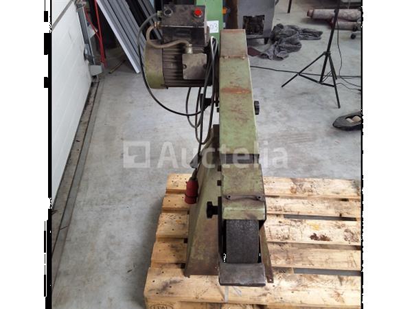 Grote foto bandschuurmachine 75mm breed 380v doe het zelf en verbouw ijzerwaren en bevestigingsmiddelen