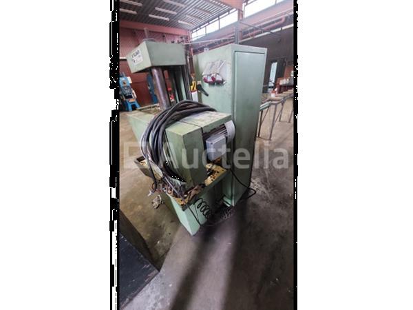 Grote foto saturne cirkelzaagautomaat automatische zaagmachine doe het zelf en verbouw ijzerwaren en bevestigingsmiddelen