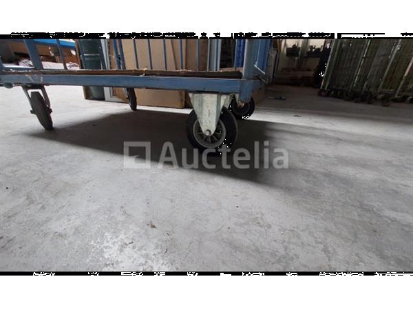 Grote foto rolcontainer blauw doe het zelf en verbouw ijzerwaren en bevestigingsmiddelen