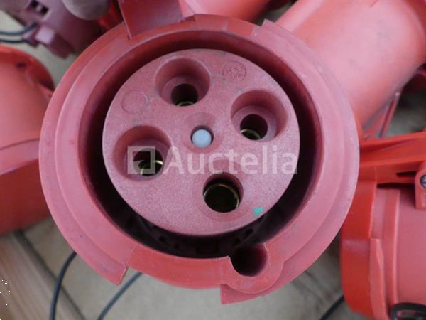 Grote foto diverse elektrische apparatuur set doe het zelf en verbouw onderdelen en accessoires