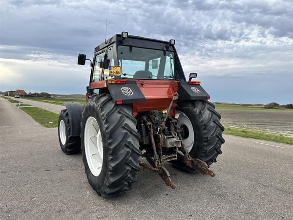Grote foto new holland 180 90 dt agrarisch tractoren