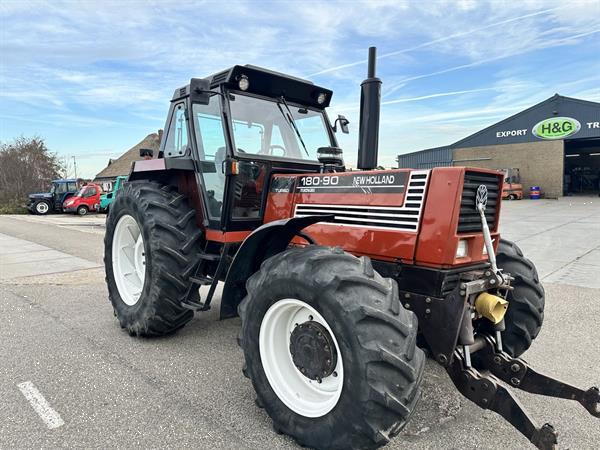 Grote foto new holland 180 90 dt agrarisch tractoren