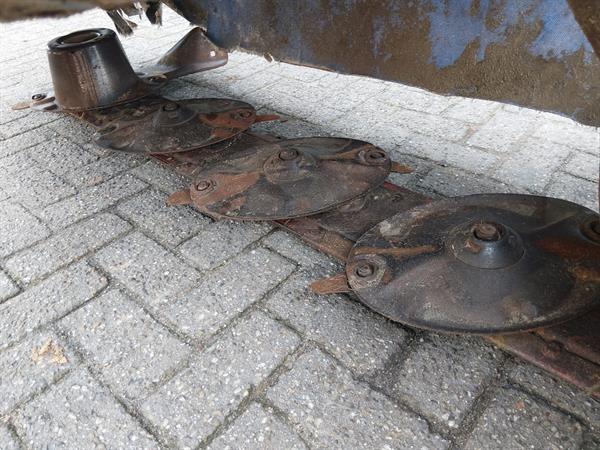 Grote foto kuhn schijvenmaaier 160 cm breed agrarisch maaiers