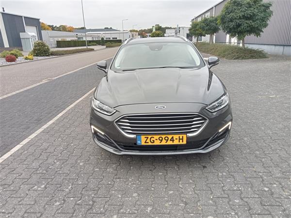Grote foto ford mondeo wagon 2.0 ecvt hev 188pk 2019 auto ford