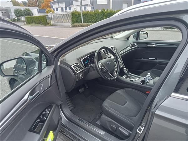 Grote foto ford mondeo wagon 2.0 ecvt hev 188pk 2019 auto ford