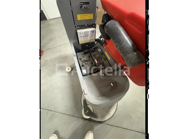 Grote foto hako scrubmaster b45 cl scrubmaster b45 cl schrobzuigmachine doe het zelf en verbouw hefwerktuigen