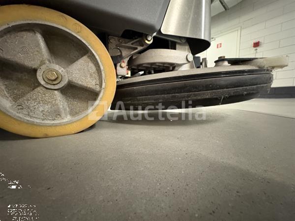 Grote foto hako scrubmaster b45 cl scrubmaster b45 cl schrobzuigmachine doe het zelf en verbouw hefwerktuigen