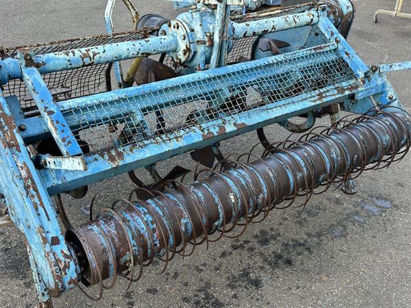 Grote foto imants spitmachine 180 cm met harkrol agrarisch akkerbouw