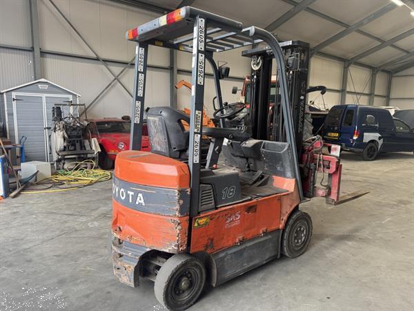Grote foto toyota 7fbmf18 1 8 ton agrarisch heftrucks