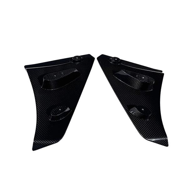 Grote foto dit betreft een lamborghini revuelto carbon deur aanzet stuk paneel auto onderdelen tuning en styling