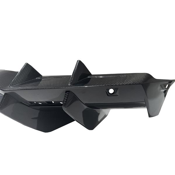 Grote foto dit betreft een lamborghini revuelto carbon diffuser auto onderdelen tuning en styling