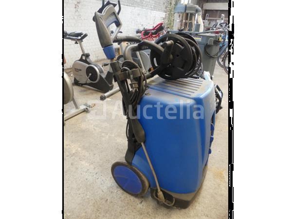 Grote foto nilfisk alto neptune 2 warm water hogedrukreiniger doe het zelf en verbouw onderdelen en accessoires