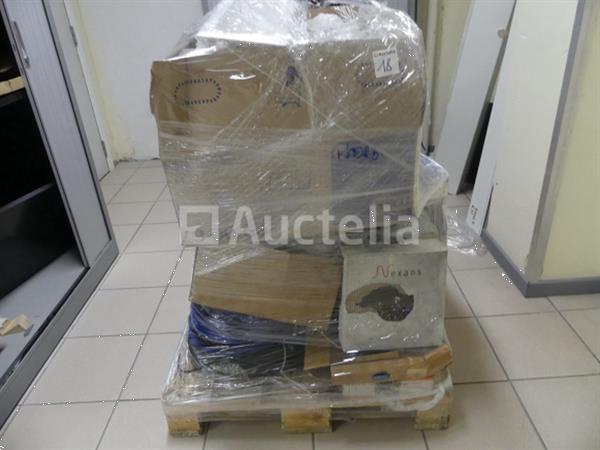 Grote foto ref central pal 1 set van diverse elektrische kabelhaspels doe het zelf en verbouw onderdelen en accessoires