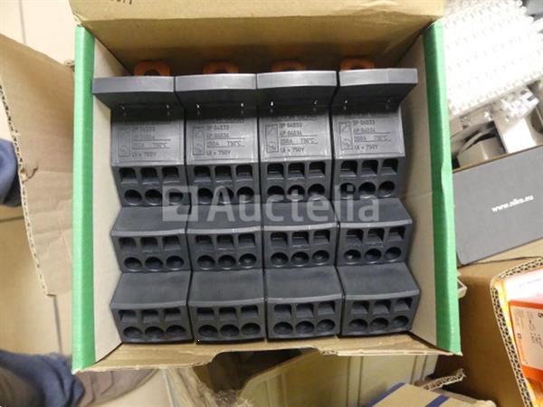 Grote foto diverse elektrische apparatuur set doe het zelf en verbouw onderdelen en accessoires