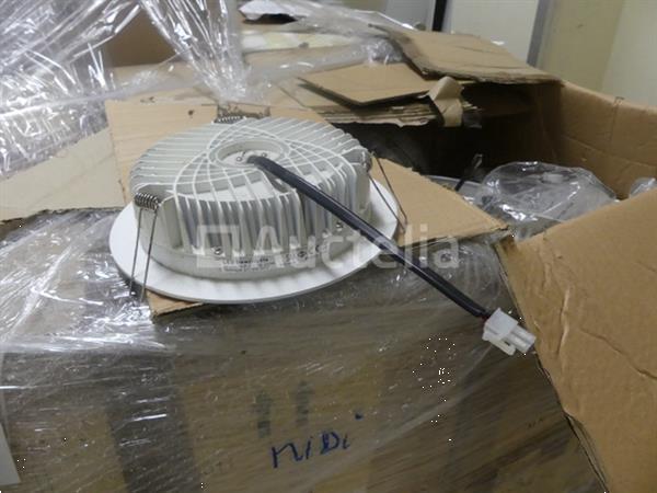 Grote foto set spots en diverse inbouwlampen doe het zelf en verbouw onderdelen en accessoires