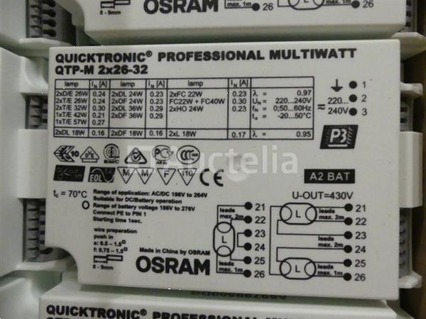 Grote foto diverse elektrische apparatuur set doe het zelf en verbouw onderdelen en accessoires