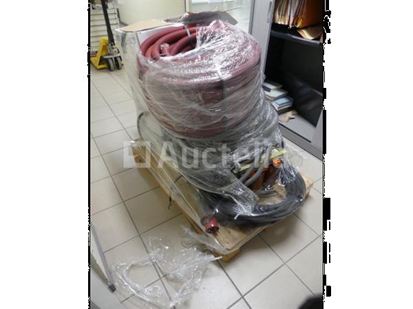 Grote foto diverse elektrische apparatuur set doe het zelf en verbouw onderdelen en accessoires