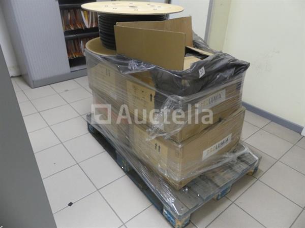 Grote foto set van diverse inbouwspots kabelbalans doe het zelf en verbouw onderdelen en accessoires