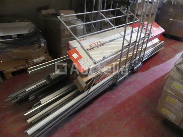 Grote foto set kanalen pvc buizen en diverse accessoires doe het zelf en verbouw onderdelen en accessoires