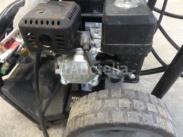 Grote foto hyundai lb180g benzine hogedrukreiniger doe het zelf en verbouw onderdelen en accessoires