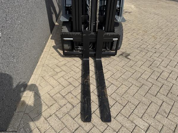 Grote foto toyota 02 8fgf18 triplo 430 freelift sideshift 4e functie 2013 lpg agrarisch heftrucks