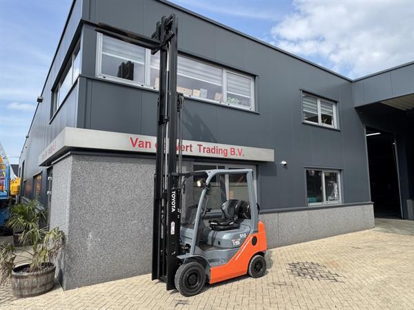 Grote foto toyota 02 8fgf18 triplo 430 freelift sideshift 4e functie 2013 lpg agrarisch heftrucks