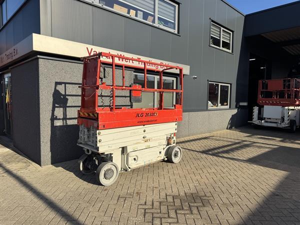 Grote foto jlg 2032es schaarhoogwerker scissor lift 8meter werkhoogte 2016 elektrisch doe het zelf en verbouw hoogwerkers