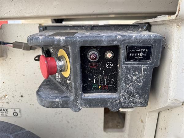 Grote foto jlg 2032es schaarhoogwerker scissor lift 8meter werkhoogte 2016 elektrisch doe het zelf en verbouw hoogwerkers