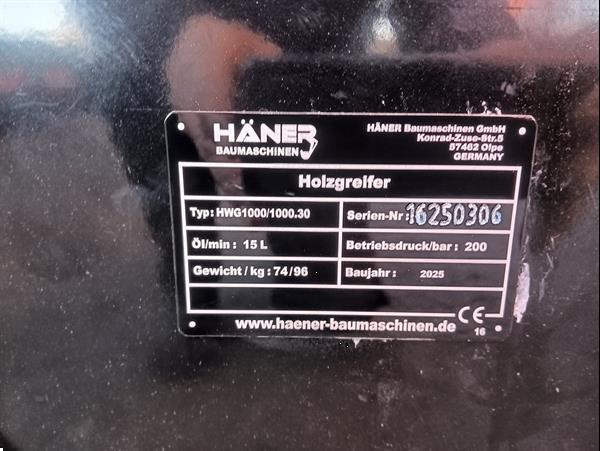 Grote foto houtklem met rotator passend aan giant shovel agrarisch bosbouw