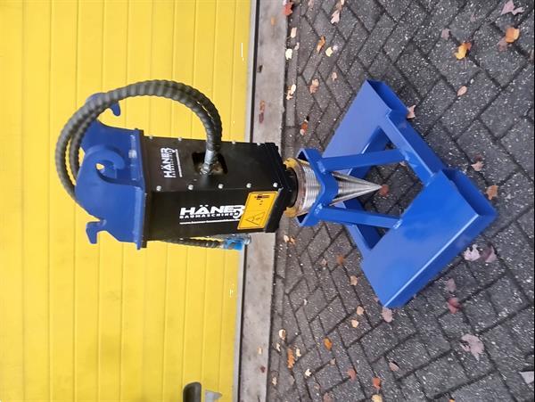 Grote foto kegelsplijter cw 05 opname met standaard tuin en terras overige tuin en terras