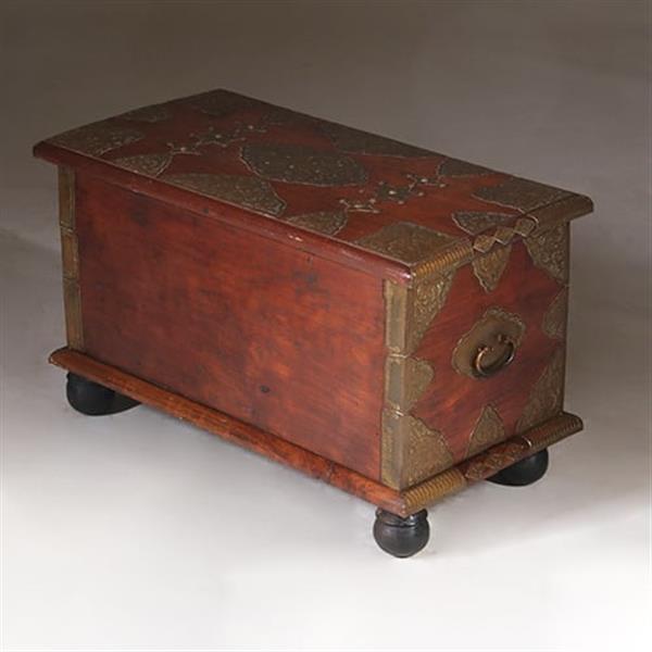 Grote foto koloniaal documenten kistje djatihout messing beslagen ca 1850 no.350201 antiek en kunst stoelen en banken