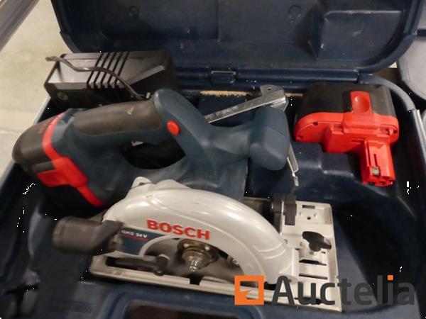 Grote foto bosch decoupeerzaag schroevendraaier cirkelzaag 9714 046 doe het zelf en verbouw gereedschappen en machines