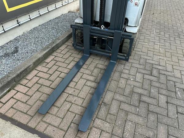 Grote foto vs 22502 elektrische triplex heftruck still rx20 20 sideshift freelift agrarisch heftrucks