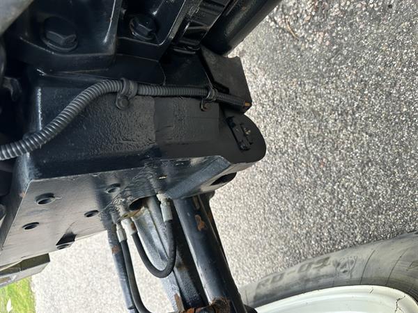 Grote foto new holland tm 135 agrarisch tractoren