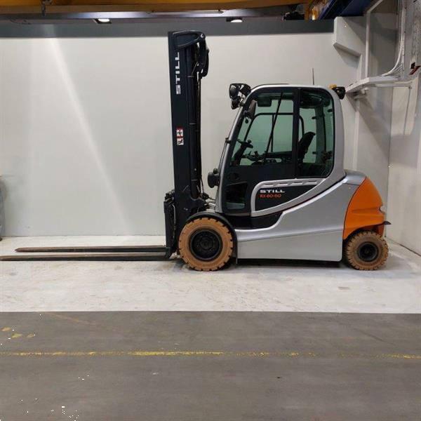 Grote foto vs 22473 elektrische triplex heftruck still rx60 50 vorkenspreider agrarisch heftrucks