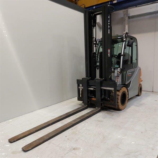 Grote foto vs 22473 elektrische triplex heftruck still rx60 50 vorkenspreider agrarisch heftrucks