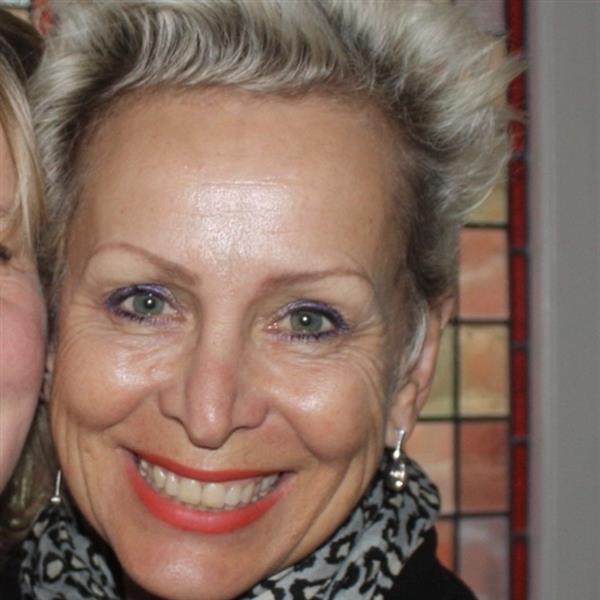 Grote foto geniet jij ook van de kleinste dingen. contacten en berichten vrouw zoekt man