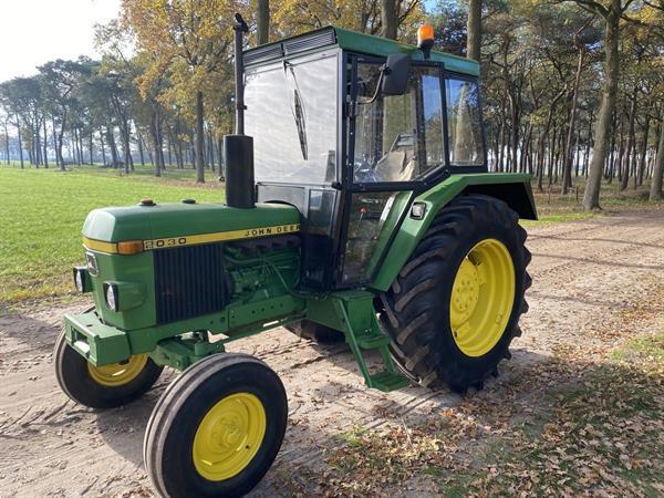 Grote foto john deere 2030 agrarisch tractoren