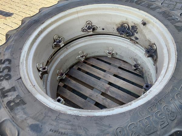 Grote foto wielen banden 320 85 r36 12.4 r36 agrarisch wielen