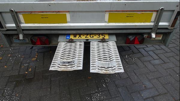 Grote foto saris p 406x204 2700 kg met oprijplanken agrarisch aanhangwagens
